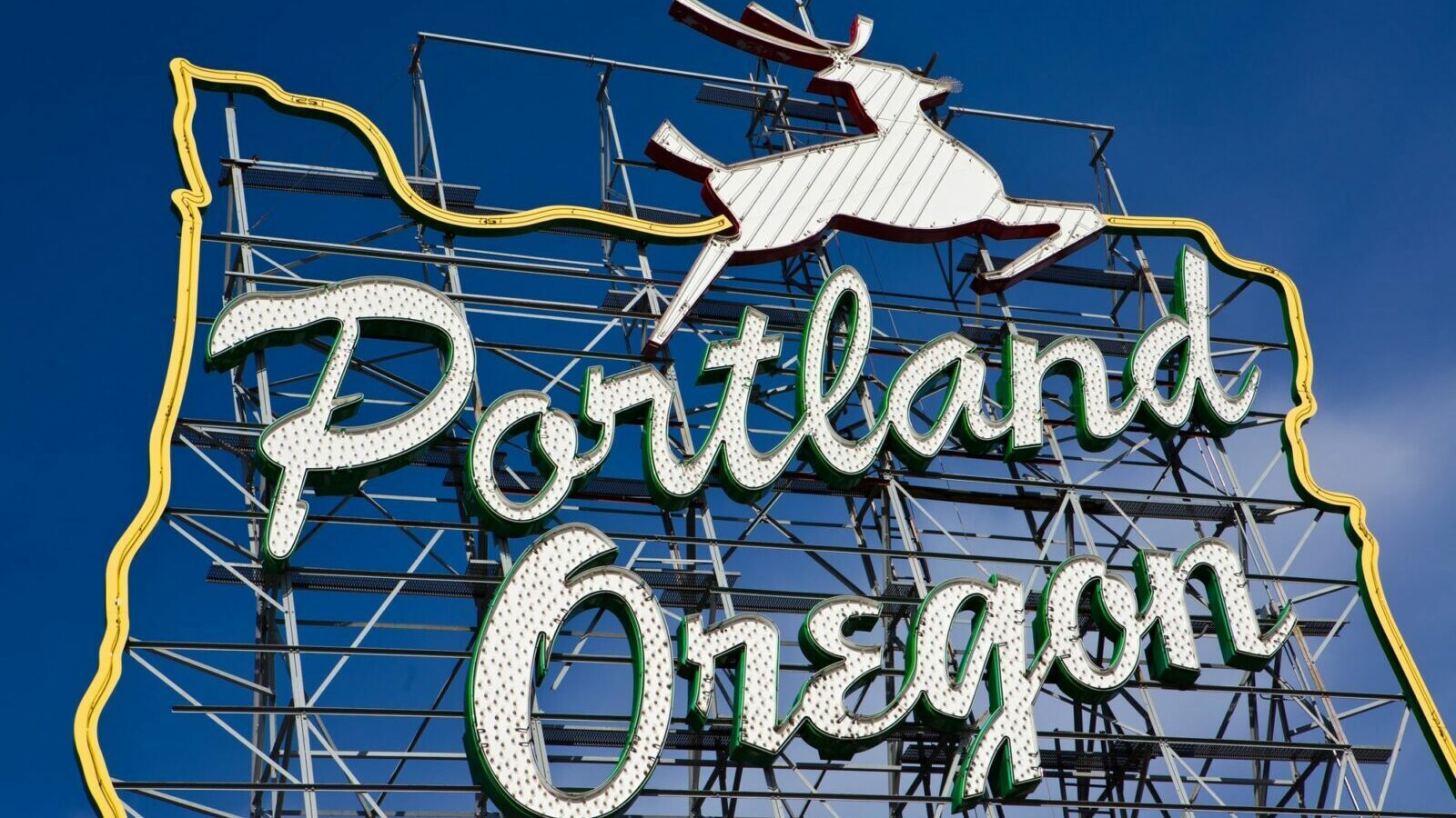portland oregon sign