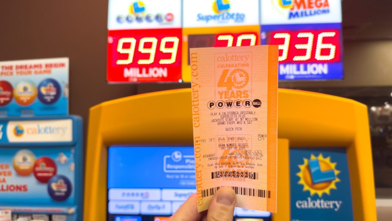powerball ticket